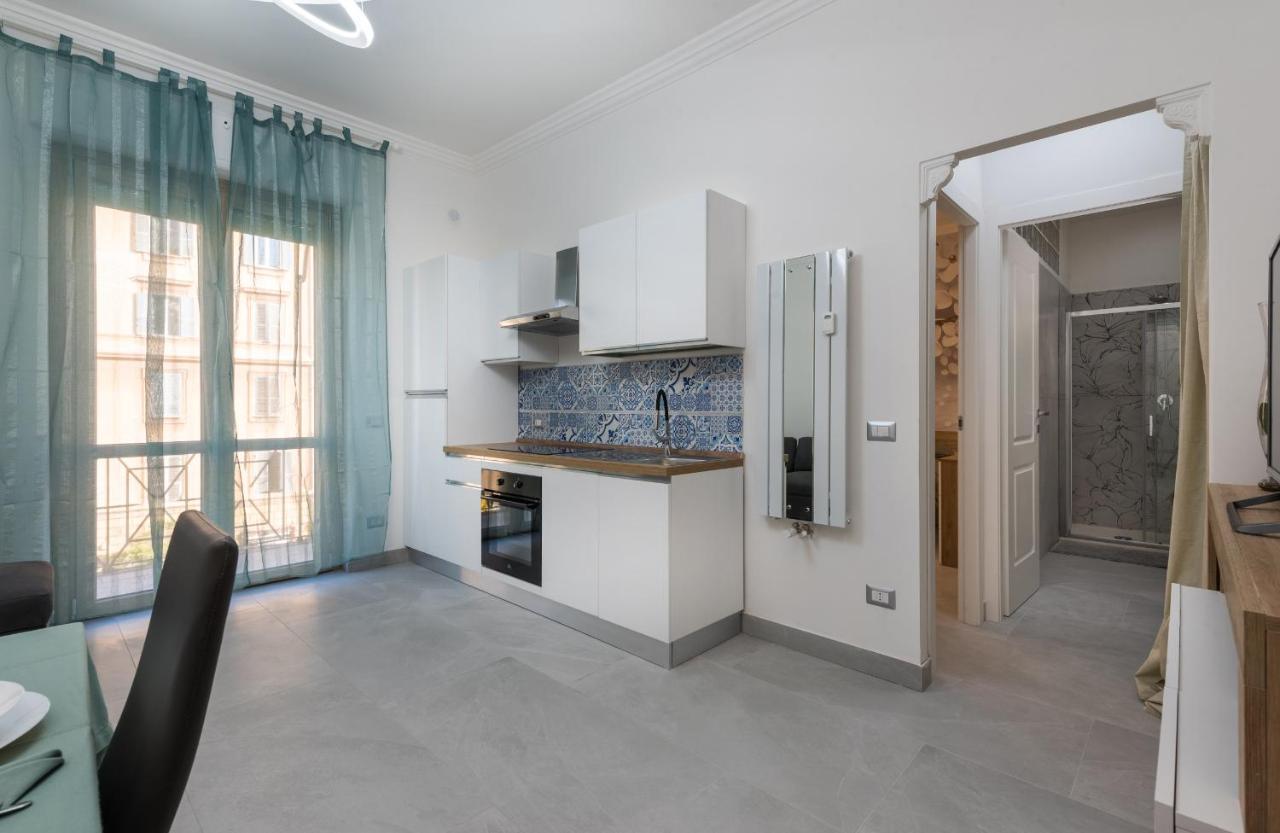 Vatican Home With Balcony ローマ エクステリア 写真
